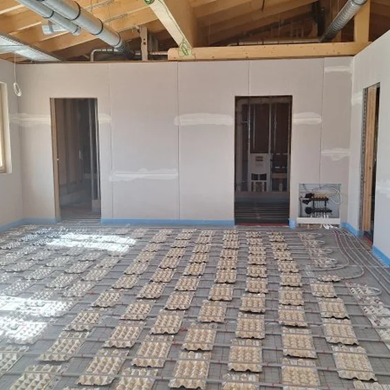hausaugust2625.jpg